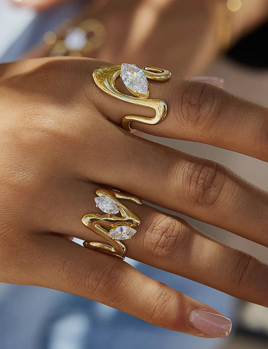 Le Vana Marquise Ring